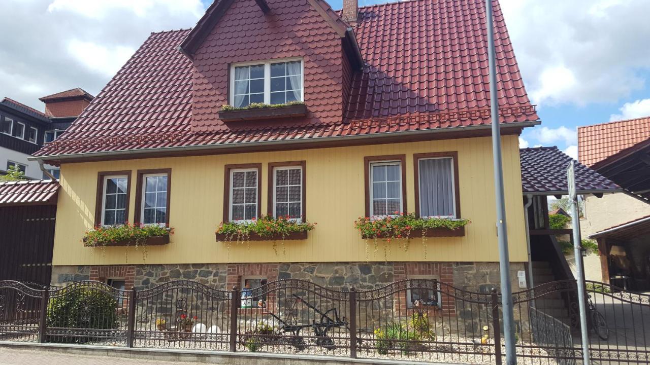 Harzer Bauernhof Apartment Thale Exterior foto
